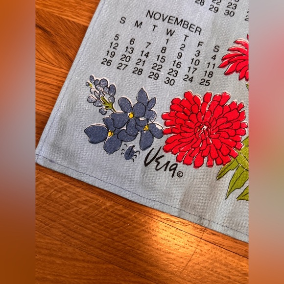 1978 Vintage Vera Floral Calendar Tea Towel Set - Picture 8 of 8